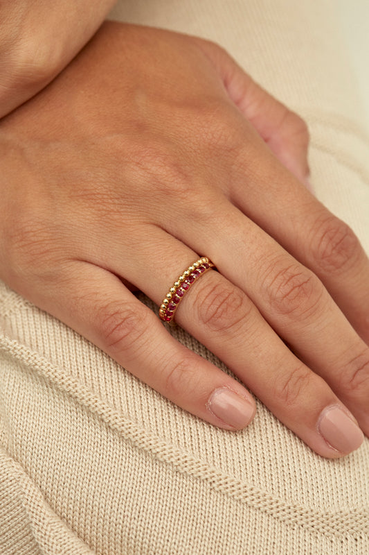 Anillo Infinity 2mm Rubí